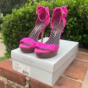 Jessica Simpson Heel